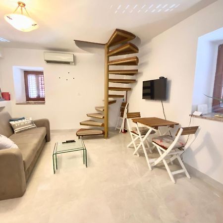 Apartment Center Old Town - 1Min To Palace Split Exterior foto